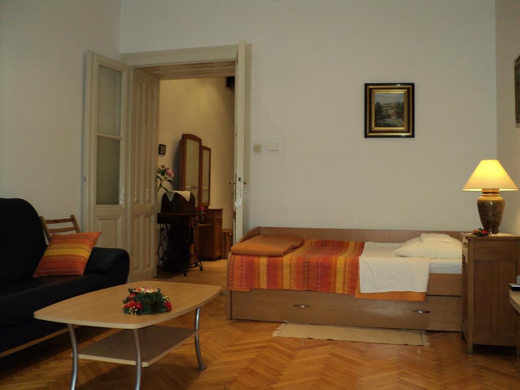 Apartment Horvat Zagreb Quarto foto